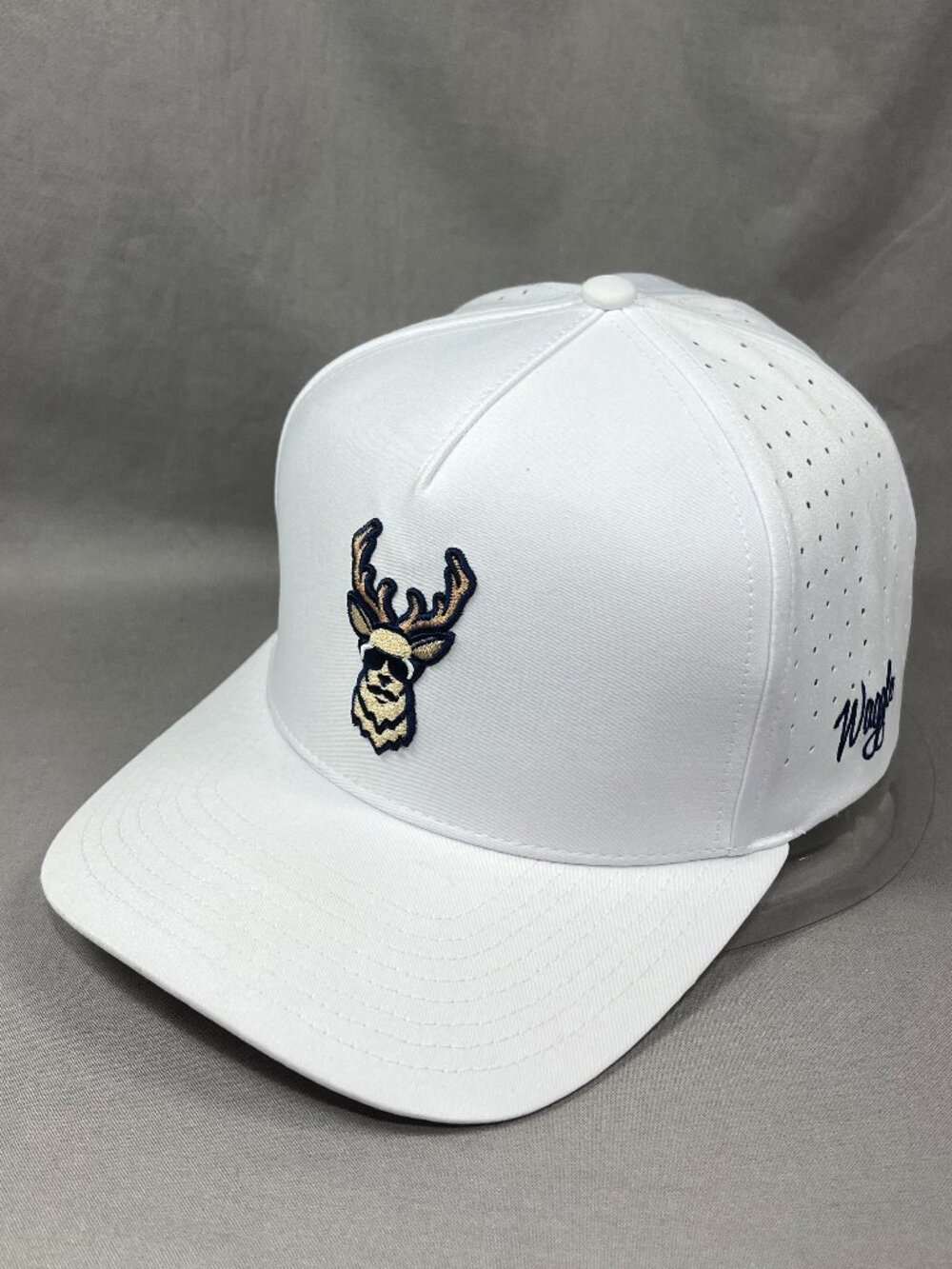 Waggle Golf Kentucky Buck Snapback Hat Perforated Performance Adjustable Mens